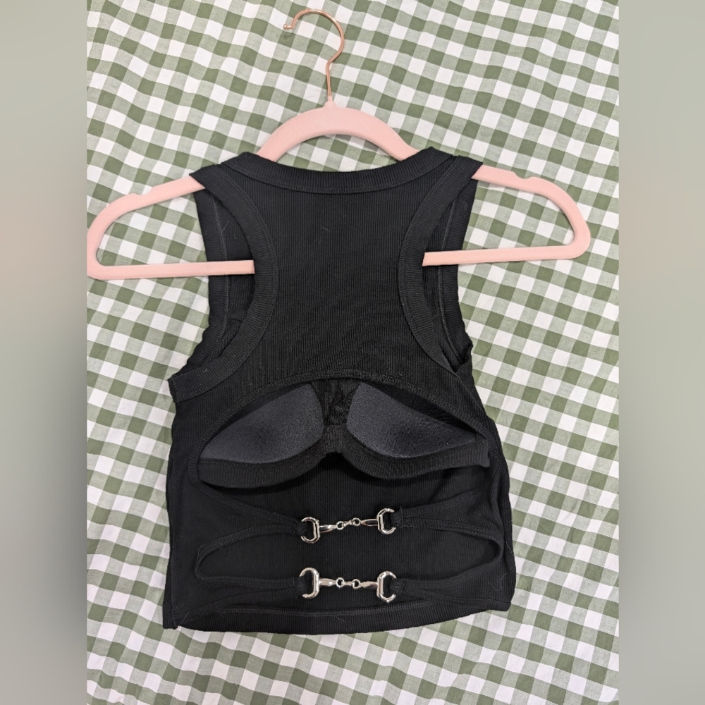 Commense Chain Back Cropped Tank - Picture 2 of 2